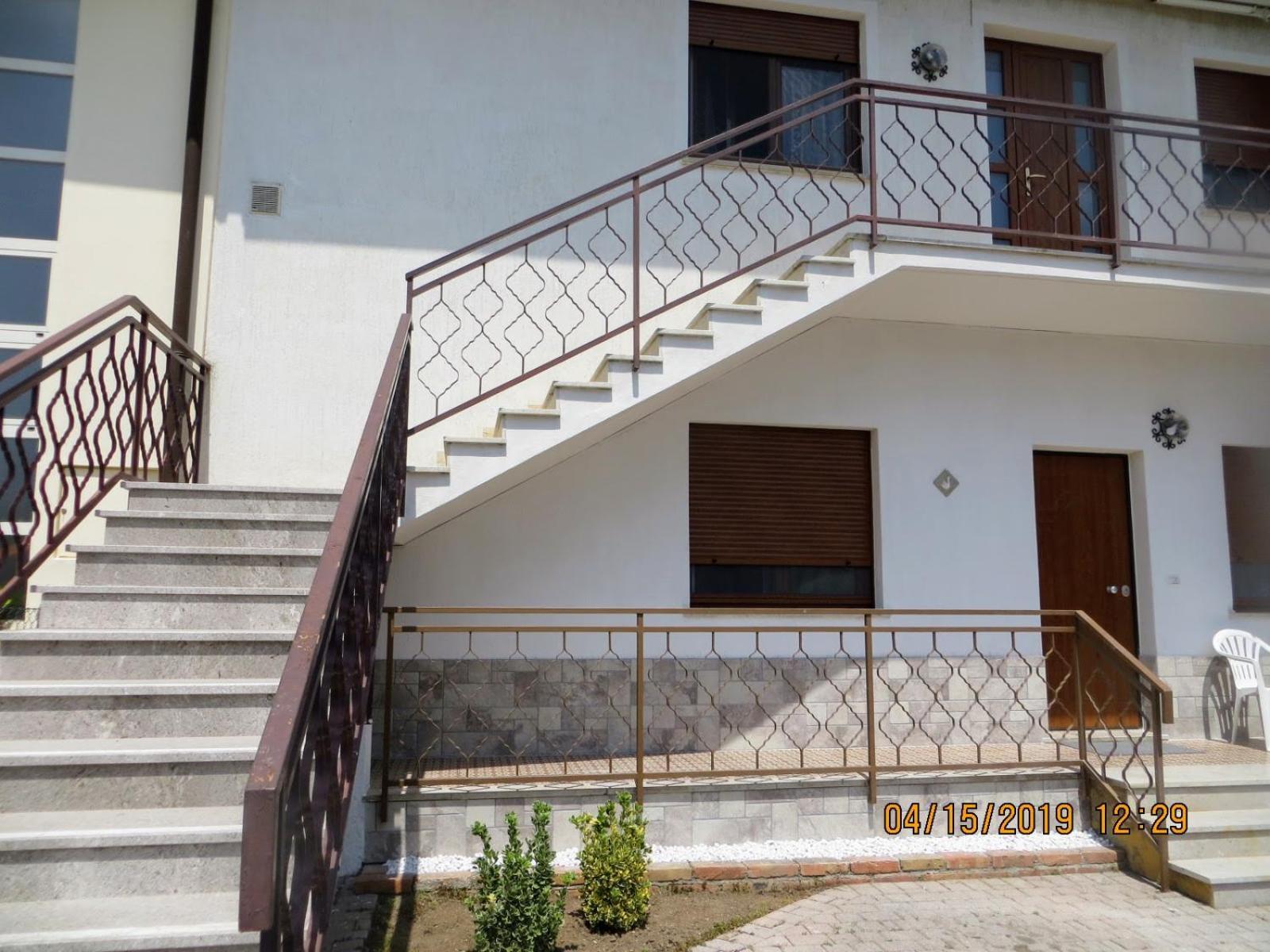 5 Palme Panzió Terzo d' Aquileia Kültér fotó
